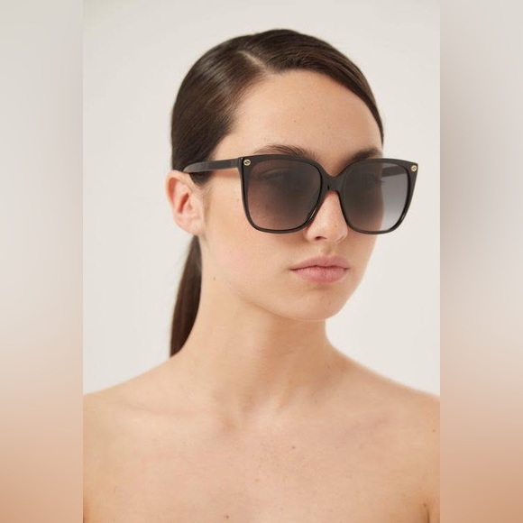 New  GUCCI GG0022S 001 Rectangular shape with GG interlocking metal logos - Picture 4 of 15